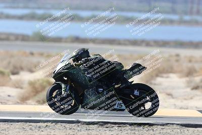 media/Oct-05-2025-CVMA (Sun) [[beeef4f201]]/Race 2-Supersport Middleweight/